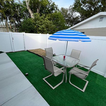Cozy Private Studio W/Own Yard - 3Mi From Beach Семинол Екстериор снимка
