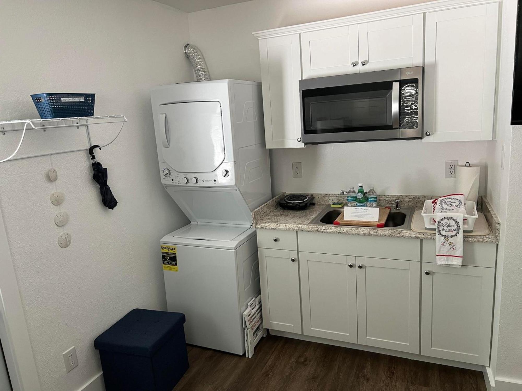 Cozy Private Studio W/Own Yard - 3Mi From Beach Семинол Екстериор снимка